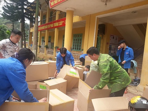 Tuổi trẻ huyện Lâm Bình đồng loạt tổ chức Ngày chủ nhật xanh 21/3/2021
